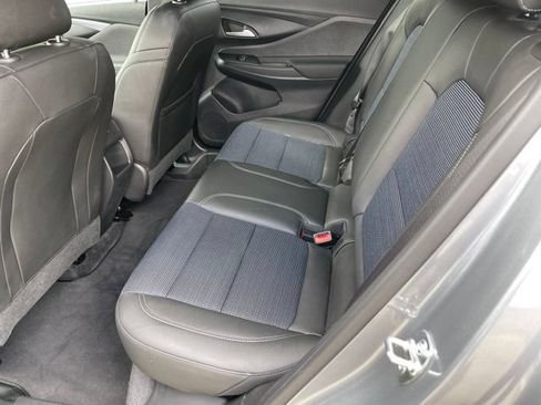 Certified 2026 Buick Envista Sport Touring w/ Convenience I Package FWD image 12