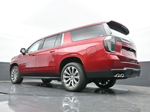 New 2026 Chevrolet Suburban Premier AWD/4WD image 56