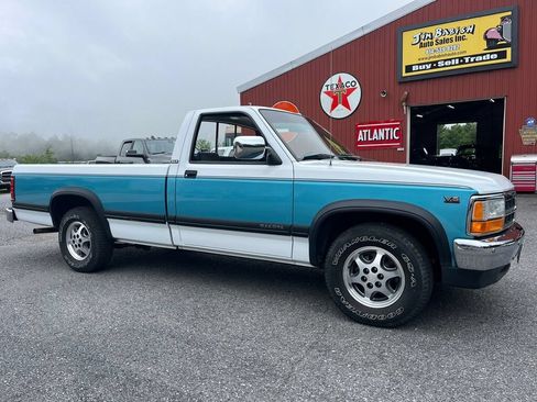 Used 1996 Dodge Dakota 2WD Regular Cab image 1