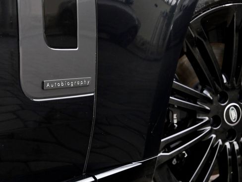 Used 2024 Land Rover Range Rover Long Wheelbase Autobiography AWD/4WD image 8
