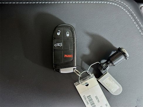 Used 2023 Dodge Challenger R/T w/ Plus Package image 35