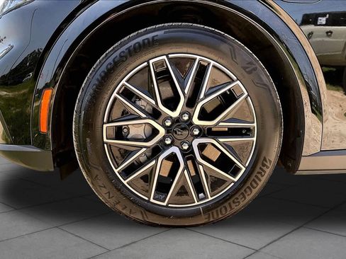 Certified 2025 Ford Mustang Mach-E Premium RWD image 10