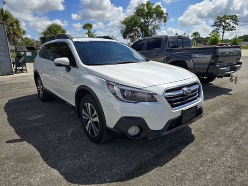 Used 2019 Subaru Outback 2.5i Limited AWD/4WD image 2