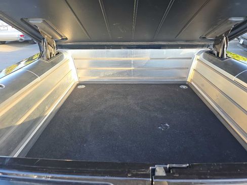 Used 2002 Lincoln Blackwood image 18