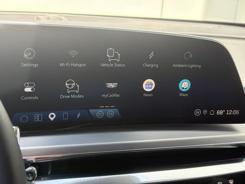 Certified 2024 Cadillac Lyriq Sport AWD/4WD image 19