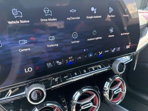 Certified 2026 Chevrolet Blazer EV RS AWD/4WD image 32