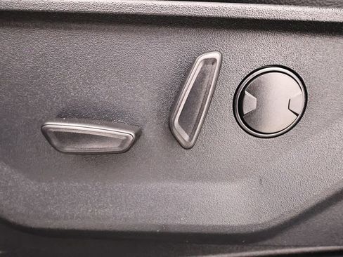 New 2026 Ford F250 Lariat w/ Black Appearance Package AWD/4WD image 13