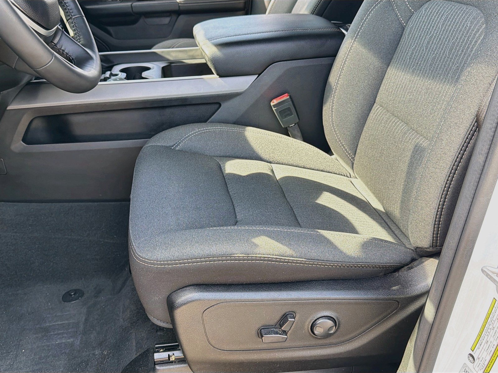 Used 2023 RAM 1500 Big Horn RWD image 27