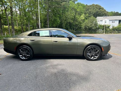 New 2026 Dodge Charger R/T AWD/4WD image 2