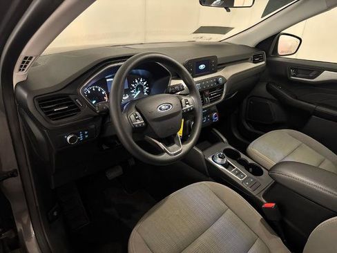 Certified 2021 Ford Escape S image 5