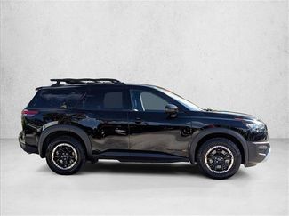 Certified 2025 Nissan Pathfinder Rock Creek video 4