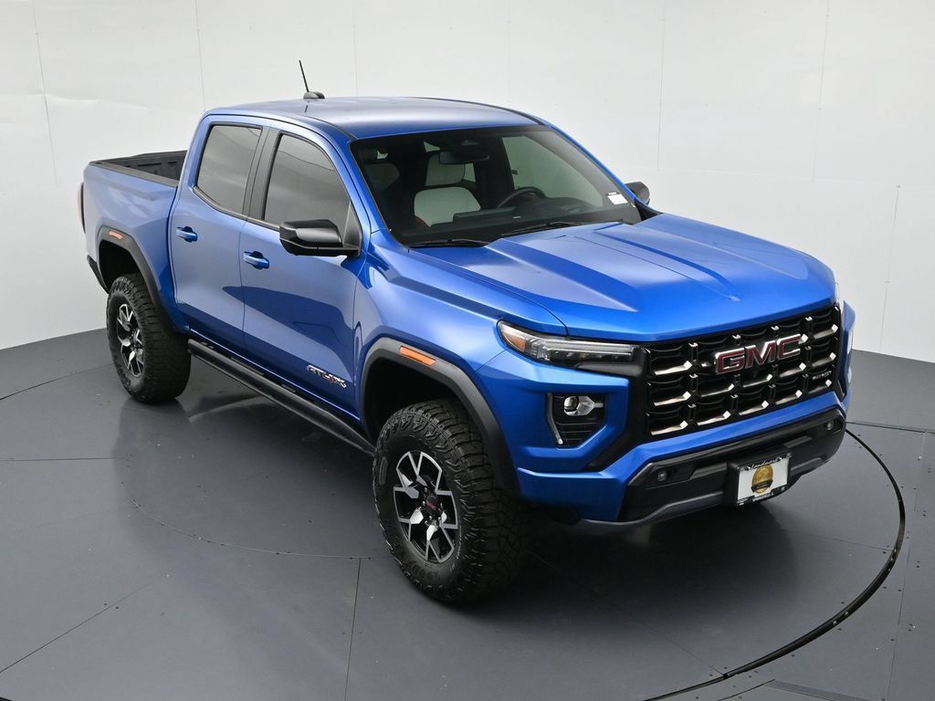 Used 2024 GMC Canyon AT4X AWD/4WD image 17