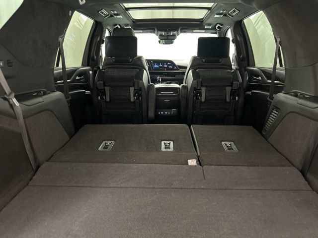 Used 2024 Cadillac Escalade Sport Platinum AWD/4WD image 36