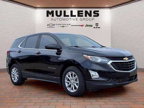 Used 2021 Chevrolet Equinox LT FWD image 3