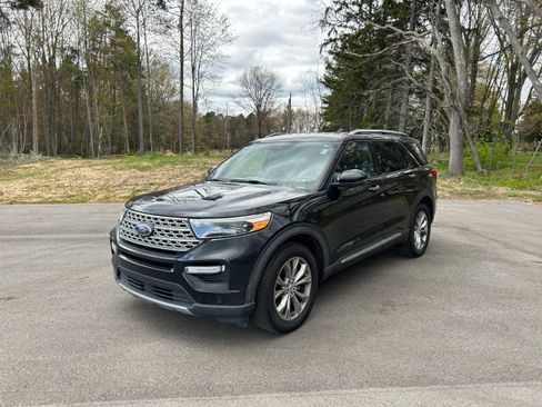 Used 2020 Ford Explorer Limited AWD/4WD image 14