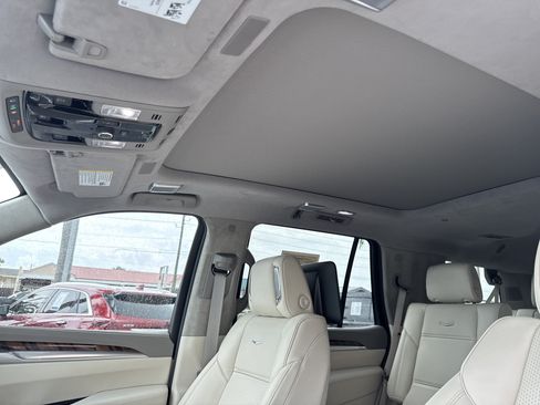 Certified 2026 Cadillac Escalade Platinum Sport w/ LPO, ONYX Package AWD/4WD image 25
