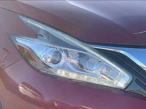 Used 2018 Nissan Murano Platinum w/ Cargo Package image 27