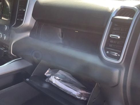 Used 2020 RAM 1500 Big Horn AWD/4WD image 35