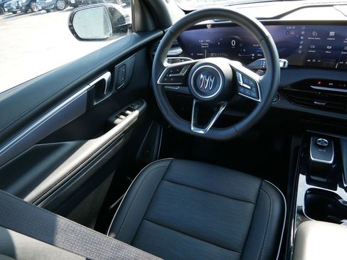 Used 2025 Buick Enclave Sport Touring image 13