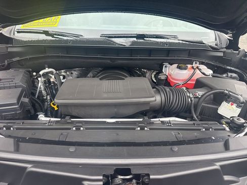 New 2026 Chevrolet Suburban Premier image 43