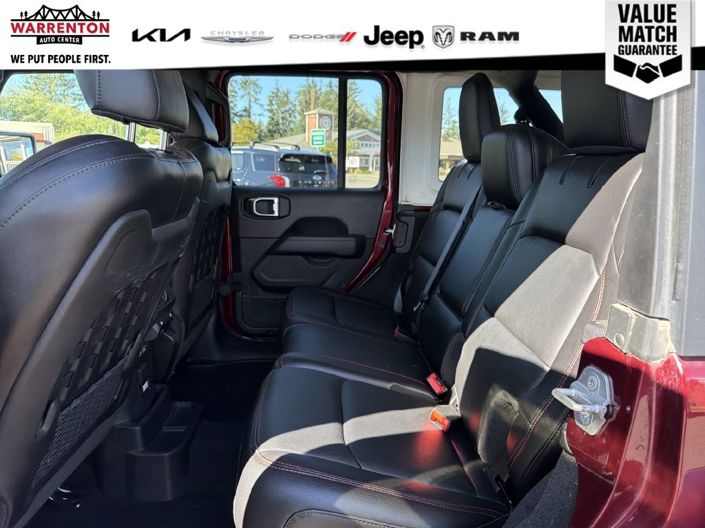 Used 2021 Jeep Wrangler Unlimited Rubicon AWD/4WD image 13