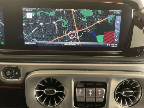 Used 2022 Mercedes-Benz G 550 image 10