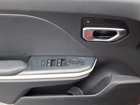 Used 2025 Kia K4 GT-Line w/ GT-Line Sunroof Package FWD image 12