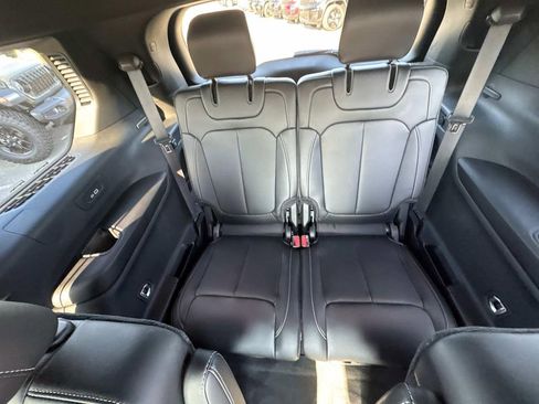 New 2025 Jeep Grand Cherokee L Limited w/ Black Appearance Package image 21