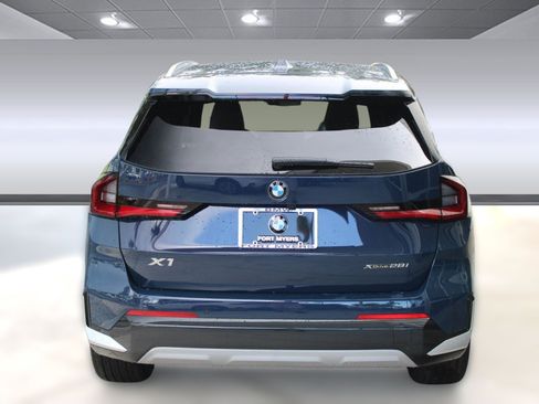 Used 2026 BMW X1 xDrive28i image 10