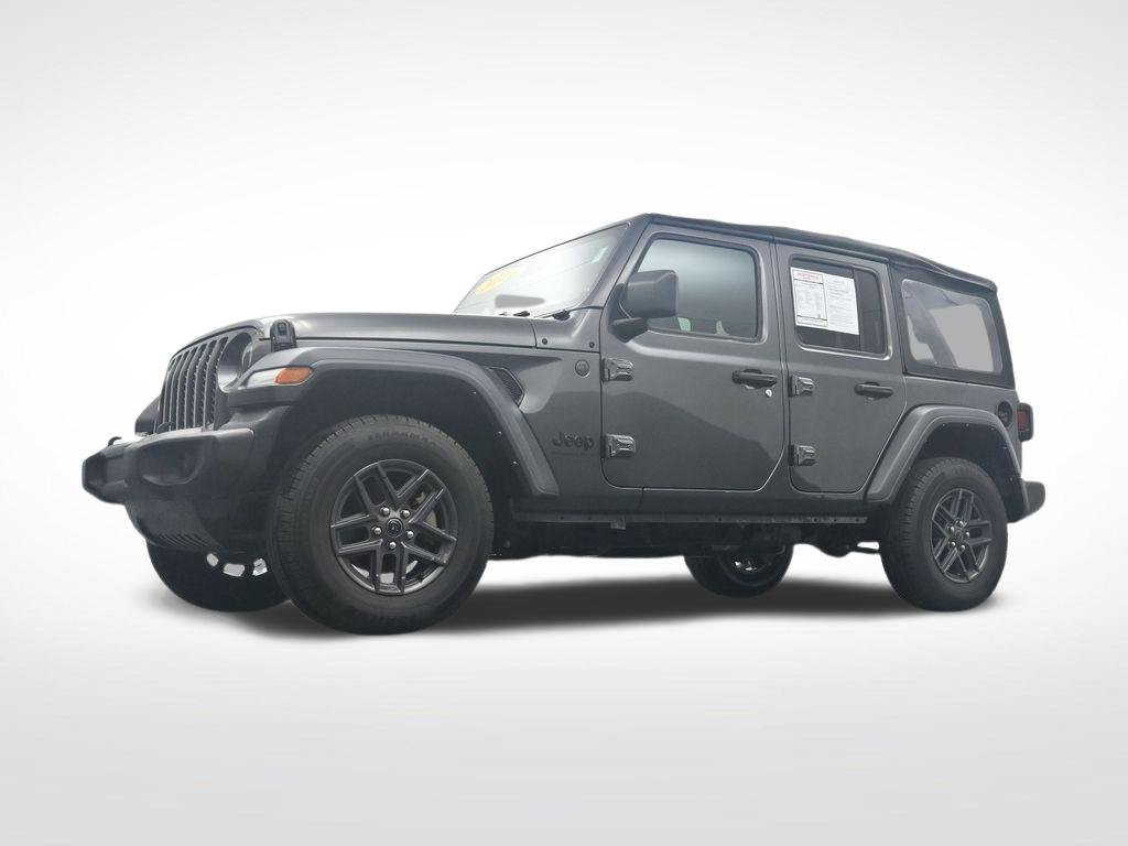 Used 2024 Jeep Wrangler Unlimited Sport AWD/4WD image 30