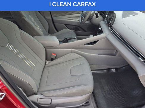 Certified 2025 Hyundai Elantra Sport FWD image 15