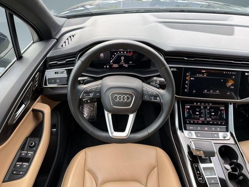 Used 2023 Audi Q7 3.0T Premium Plus w/ Premium Plus Package AWD/4WD image 29