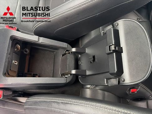 Used 2022 Ford Mustang GT Premium image 29