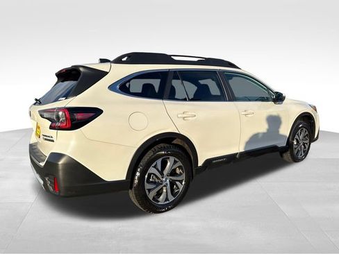 Used 2020 Subaru Outback Limited image 7