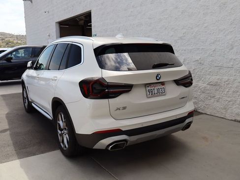 Used 2022 BMW X3 sDrive30i w/ Premium Package 2 RWD image 4
