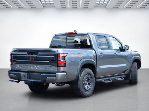 New 2026 Nissan Frontier PRO-4X w/ Tow Package AWD/4WD image 4