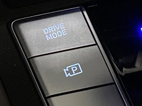 New 2026 Hyundai Elantra Sport FWD image 24
