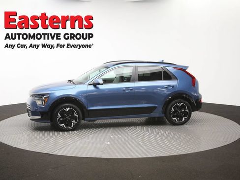 Used 2023 Kia Niro Wind w/ Wind Preserve Package FWD image 57