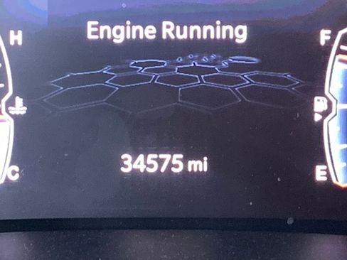 Used 2025 Jeep Compass Latitude image 9