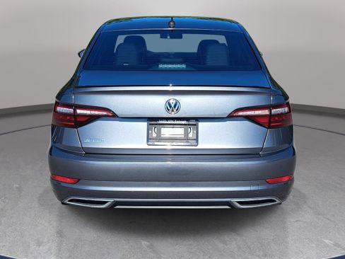 Used 2021 Volkswagen Jetta R-Line w/ R-Line Cold Weather Package FWD image 6