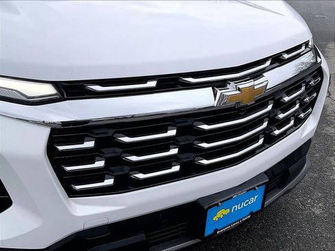 Used 2025 Chevrolet Equinox LT AWD/4WD image 28