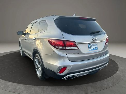 Used 2017 Hyundai Santa Fe FWD image 13