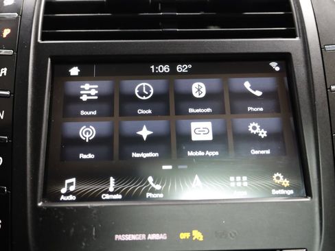 Used 2017 Lincoln MKC Reserve image 42