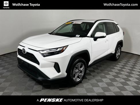 Certified 2025 Toyota RAV4 XLE w/ Convenience Package image 1