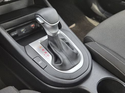 Certified 2024 Kia Forte LXS FWD image 9