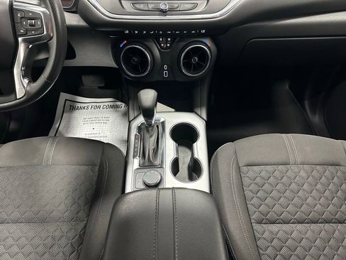 Used 2022 Chevrolet Blazer LT AWD/4WD image 32