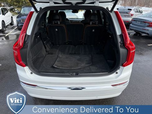Certified 2023 Volvo XC90 B6 Plus image 24