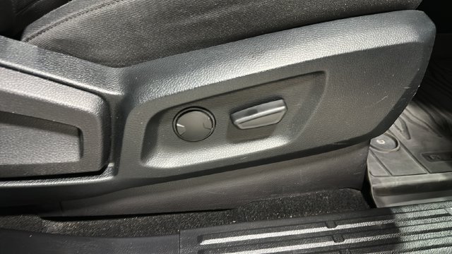 Used 2019 Ford Ranger XLT w/ Equipment Group 302A Luxury AWD/4WD image 35
