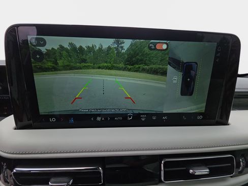 Used 2026 Lincoln Aviator Black Label w/ Jet Appearance Package AWD/4WD image 26