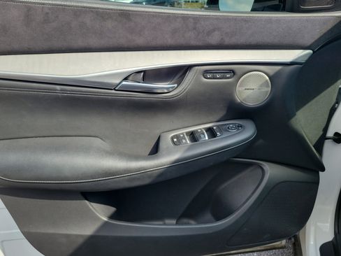 Used 2019 INFINITI QX50 Essential w/ Sensory Package image 13